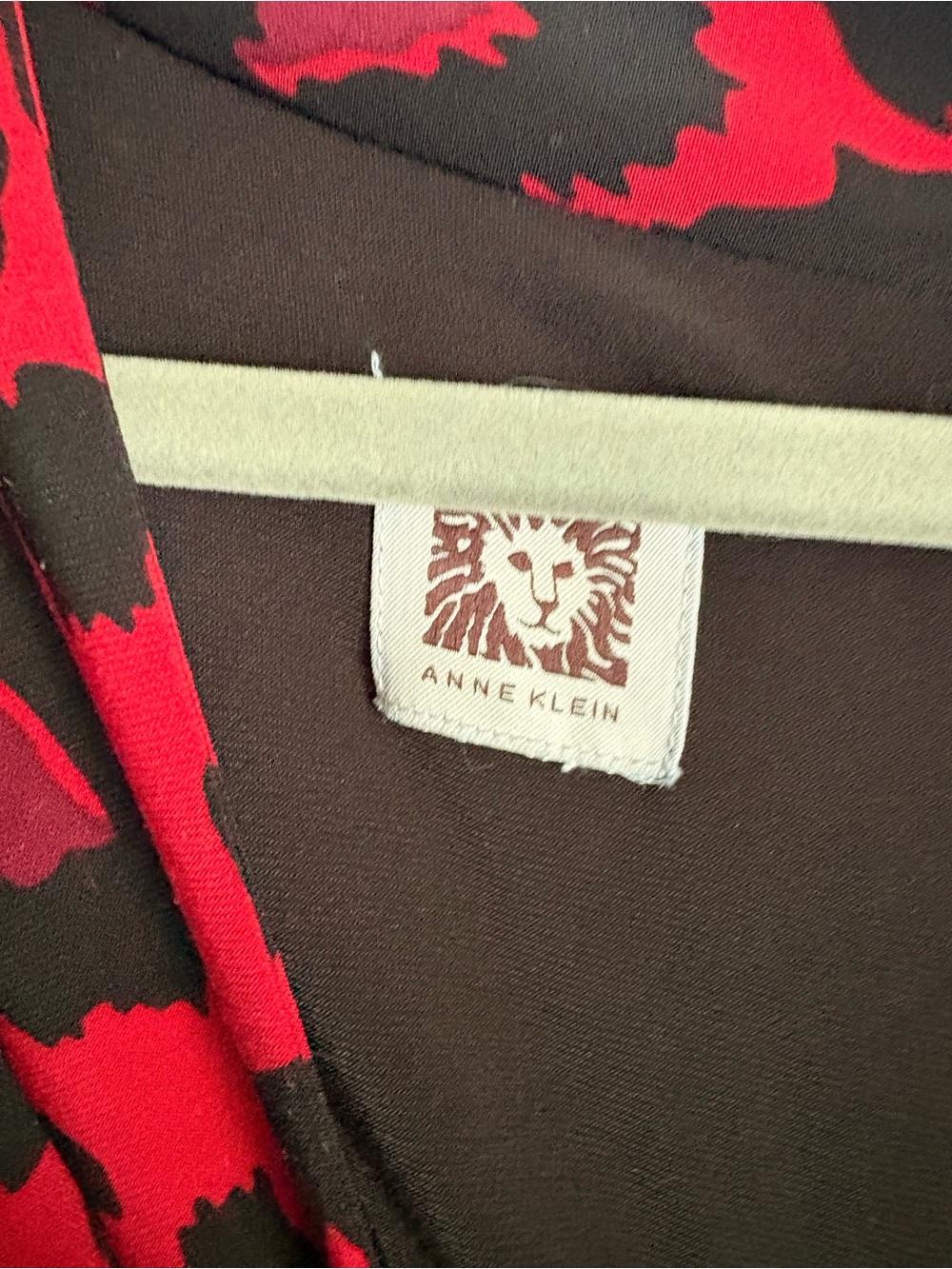 Anne Klein Red and Black Leopard Top: Women’s Size 2XL - Picture 2 of 3